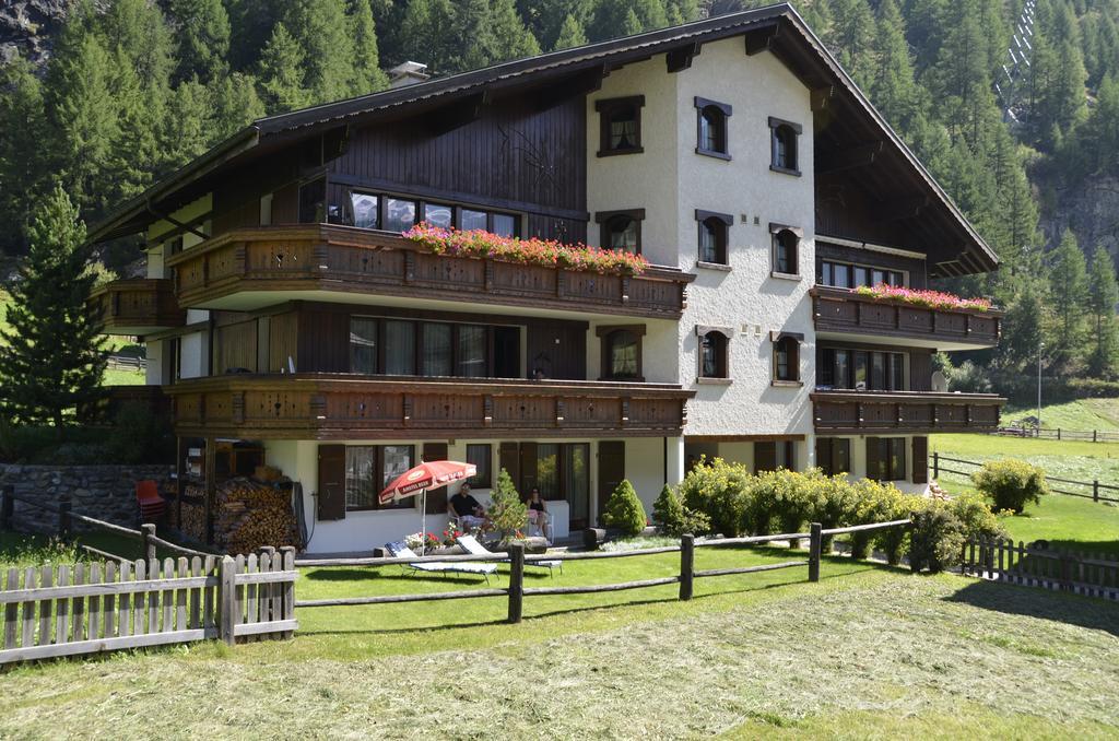 Apartmenthaus Sunshine Saas-Grund Exterior foto